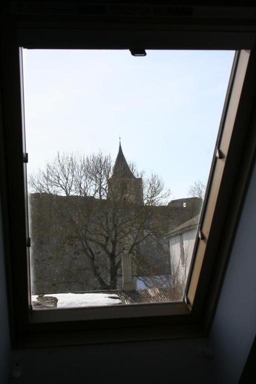 Old Town Hostel Hapsal Rum bild